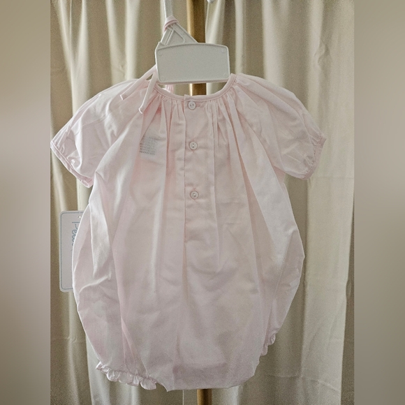 Petit Ami Pink Heirloom Novelty Smocked Bubble NB – New - Picture 4 of 4